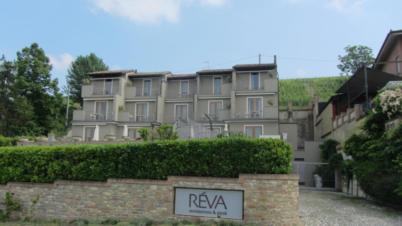 Reva Residences And Pool Monforte dʼAlba المظهر الخارجي الصورة