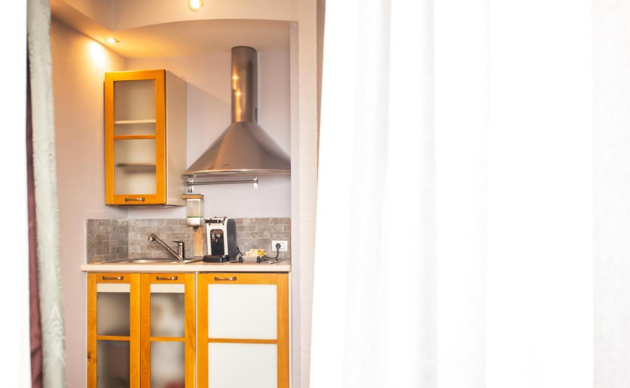 Reva Residences And Pool Monforte dʼAlba المظهر الخارجي الصورة